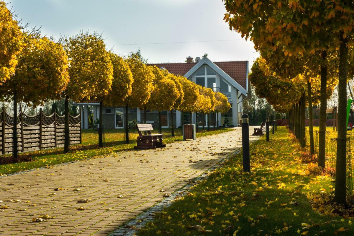 Aparthotel Euforiaport Pisz Bagian luar foto